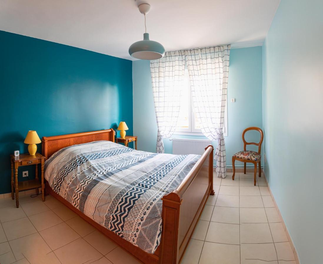 Paisible Maison entière 140m2 avec véranda vue sur la campagne Renwez Extérieur photo